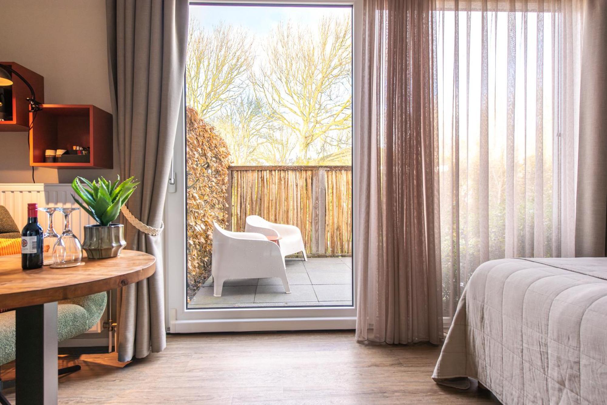 Villa Zoutelande Bed & Breakfast *